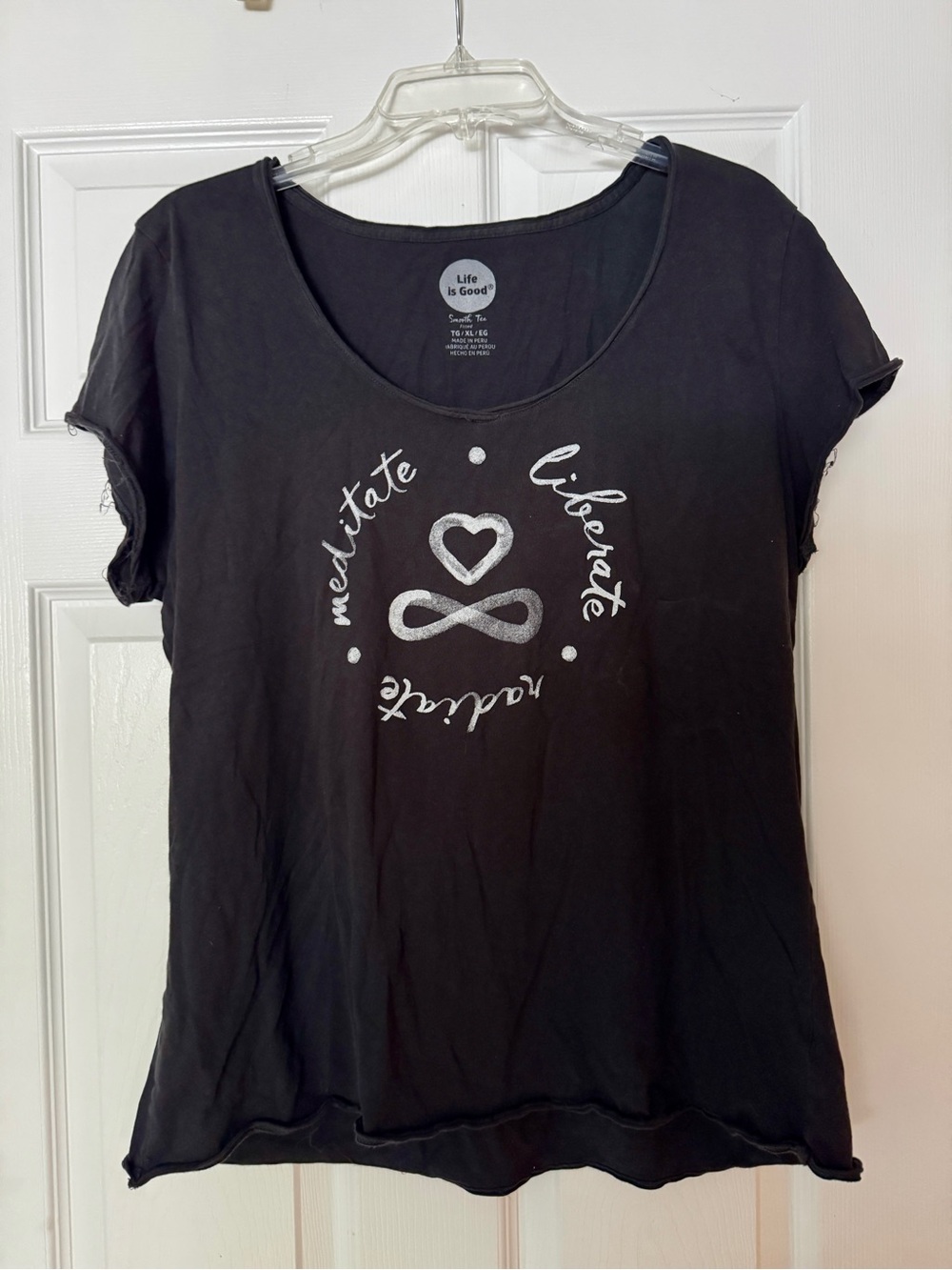 Rare! Life Is Good “Meditate Liberate Radiate” Black Scoop Neck Tee, size XL